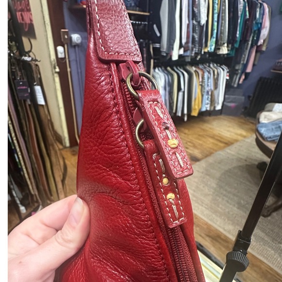 The Sak NWT Y2K Red Leather Hobo Shoulder Bag Purse Deadstock Boho - Picture 7 of 9
